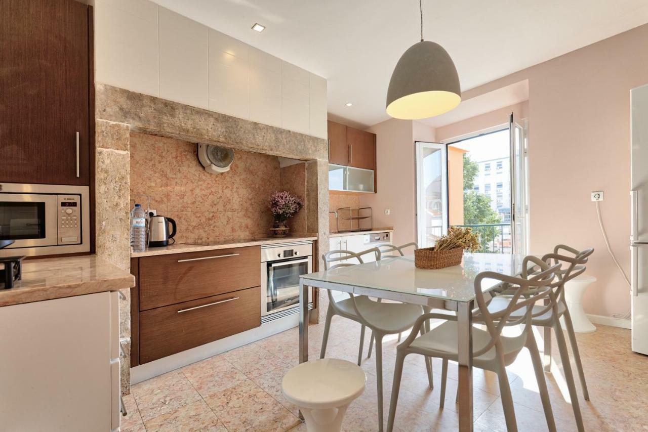 Boutique Chiado Duplex Apartment ลิสบอน ภายนอก รูปภาพ